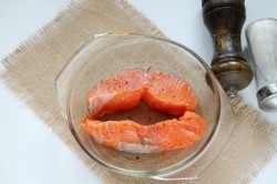 Лосось в сливочном соусе - шаг 3