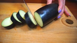 Салат на зиму Любимый - очень жалела что заготовила мало - шаг 2 Салат на зиму Любимый - очень жалела что заготовила мало - шаг 2