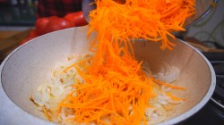 Салат на зиму Любимый - очень жалела что заготовила мало - шаг 6 Салат на зиму Любимый - очень жалела что заготовила мало - шаг 6