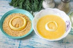 Лук в кляре - шаг 4