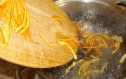 Мандариновый компот из мандарин и яблок на зиму - шаг 6