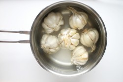 Мариновать чеснок со свеклой - шаг 3 Мариновать чеснок со свеклой - шаг 3