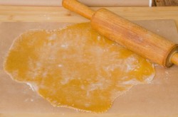 Медовый торт со сметанным кремом классический - шаг 16 Медовый торт со сметанным кремом классический - шаг 16