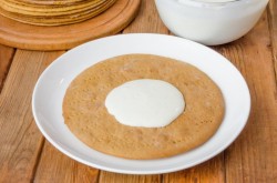 Медовый торт со сметанным кремом классический - шаг 25 Медовый торт со сметанным кремом классический - шаг 25