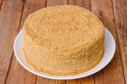 Медовый торт со сметанным кремом классический - шаг 27 Медовый торт со сметанным кремом классический - шаг 27