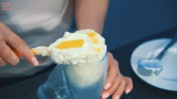 Морковный торт с карамелью, грецкими орехами и сливками - шаг 20