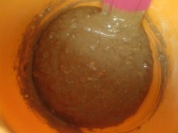 Муссовый торт с черносливом и орехами - шаг 6