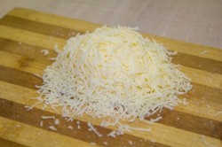 Мясо свинины и картошка в горшочках в микроволновке - шаг 17