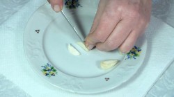 Мясо свинины запечённое в духовке с горчицей и медом - шаг 4