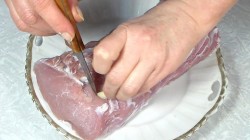 Мясо свинины запечённое в духовке с горчицей и медом - шаг 6