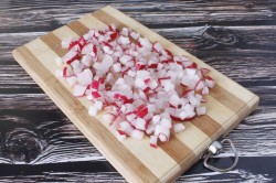 Окрошка на сметане и воде - шаг 4 Окрошка на сметане и воде - шаг 4