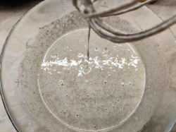 Оладьи из ржаной муки - шаг 5