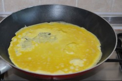 Японский омлет тамаго - шаг 7