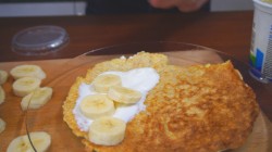 Овсяноблин с бананами на молоке на завтрак - шаг 8