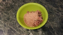 Паштет из копченой скумбрии и грецких орехов - шаг 4