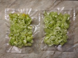 Перец болгарский замороженный на зиму - шаг 6 Перец болгарский замороженный на зиму - шаг 6