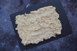 Песочный пирог с пьяными бананами и шоколадным муссом - шаг 1 Песочный пирог с пьяными бананами и шоколадным муссом - шаг 1