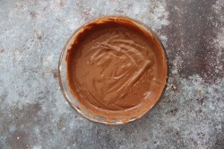 Песочный пирог с пьяными бананами и шоколадным муссом - шаг 7 Песочный пирог с пьяными бананами и шоколадным муссом - шаг 7