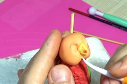 Петух из мастики для торта - шаг 7 Петух из мастики для торта - шаг 7