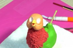 Петух из мастики для торта - шаг 8 Петух из мастики для торта - шаг 8