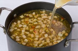 Польский суп журек в хлебе - шаг 10 Польский суп журек в хлебе - шаг 10