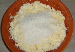 Пончики творожные за 10 минут - шаг 3