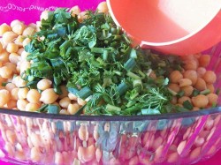 Постный салат с нутом - шаг 4