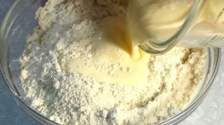 Булочки с тыквой и яблоком на завтрак - шаг 5 Булочки с тыквой и яблоком на завтрак - шаг 5