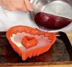 Романтическое желе с клубникой - шаг 5