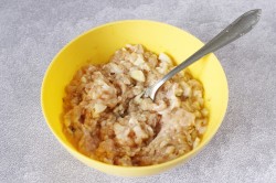 Рулет из лаваша с фаршем запеченный в духовке - шаг 2