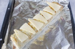 Рулет из лаваша с фаршем запеченный в духовке - шаг 6