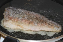 Рыбка в картофельной чешуе - шаг 4 Рыбка в картофельной чешуе - шаг 4