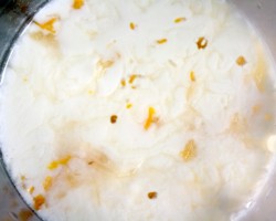 Салат банановый с ветчиной - шаг 9