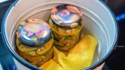 Салат из огурцов с морковью по-корейски на зиму - шаг 12