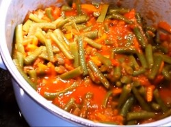 Салат из спаржевой фасоли на зиму - шаг 9 Салат из спаржевой фасоли на зиму - шаг 9