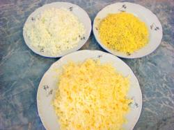 Салат Мимоза классический с консервой - шаг 7