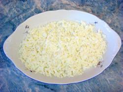 Салат Мимоза классический с консервой - шаг 8