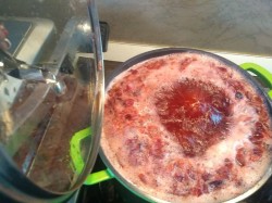 Сбитень клюквенный - шаг 5 Сбитень клюквенный - шаг 5