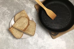 Сэндвич с тунцом и яйцом - шаг 3