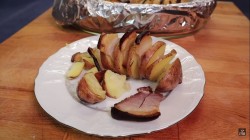 Шашлык из свинины с картофелем в духовке - шаг 4