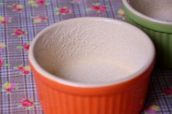 Шоколадное суфле горячий десерт - шаг 2 Шоколадное суфле горячий десерт - шаг 2