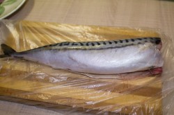 Скумбрия сухого посола в домашних условиях - шаг 2 Скумбрия сухого посола в домашних условиях - шаг 2