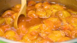 Варенье из желтой сливы с веточкой черемух и лимоном - шаг 7 Варенье из желтой сливы с веточкой черемух и лимоном - шаг 7