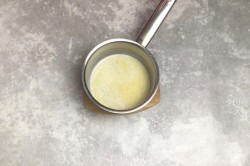 Сметанник в мультиварке - шаг 2 Сметанник в мультиварке - шаг 2