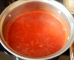 Соус томатный с луком на зиму - шаг 7 Соус томатный с луком на зиму - шаг 7