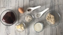 Суфле из печени в духовке - шаг 1 Суфле из печени в духовке - шаг 1