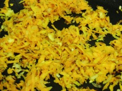 Суп с консервированной фасолью и курицей - шаг 4 Суп с консервированной фасолью и курицей - шаг 4