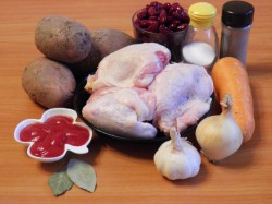 Суп с консервированной фасолью и курицей - шаг 1 Суп с консервированной фасолью и курицей - шаг 1