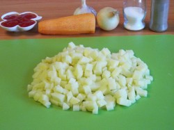 Суп с консервированной фасолью и курицей - шаг 2 Суп с консервированной фасолью и курицей - шаг 2