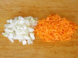 Суп с копченостями в мультиварке - шаг 3 Суп с копченостями в мультиварке - шаг 3